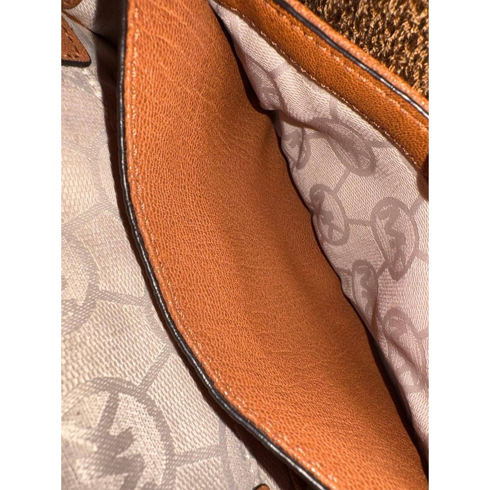 Michael Kors Saddle Flap Pebbled Leather Crossbody Bag Tan Acorn Silver Hardware - Picture 6 of 8